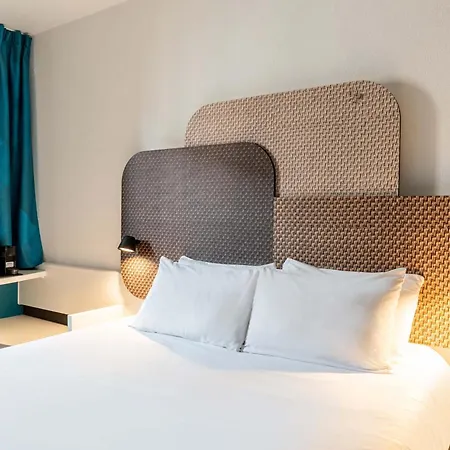 Otel Prado Parc Des Expositions